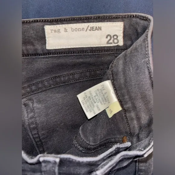 Rag &amp; Bone 10” High Rise Skinny Stretch Jeans in Inky size 28 inseam 28”