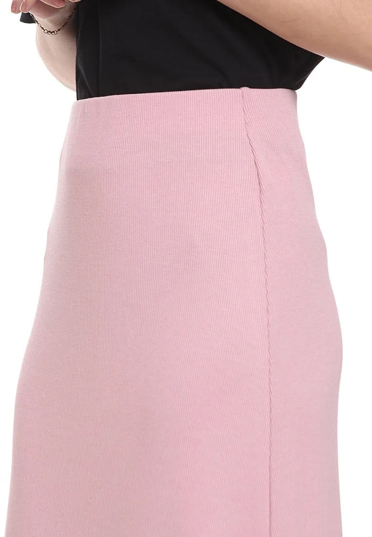 Ribbed Skirt With Slit