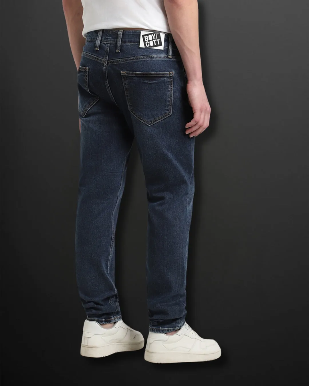 SLIM FIT JEANS
