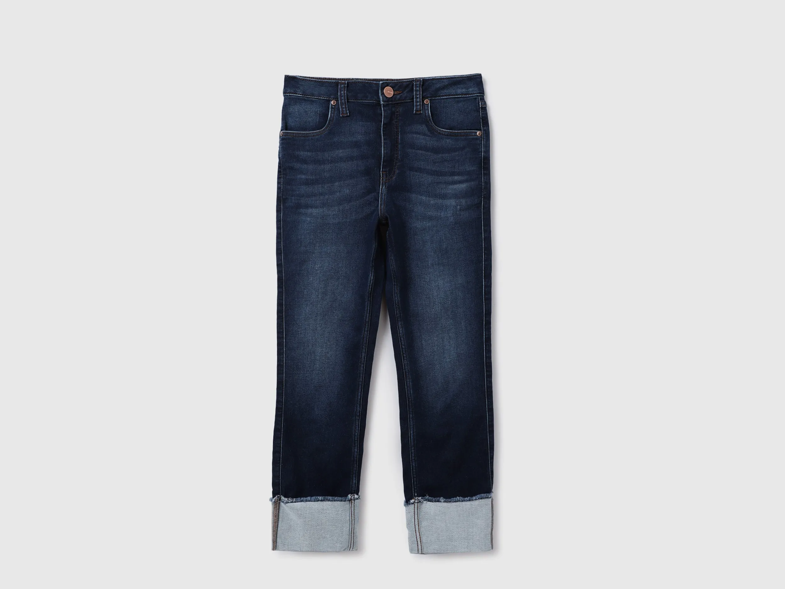 Solid Mid Rise Straight Fit Jeans