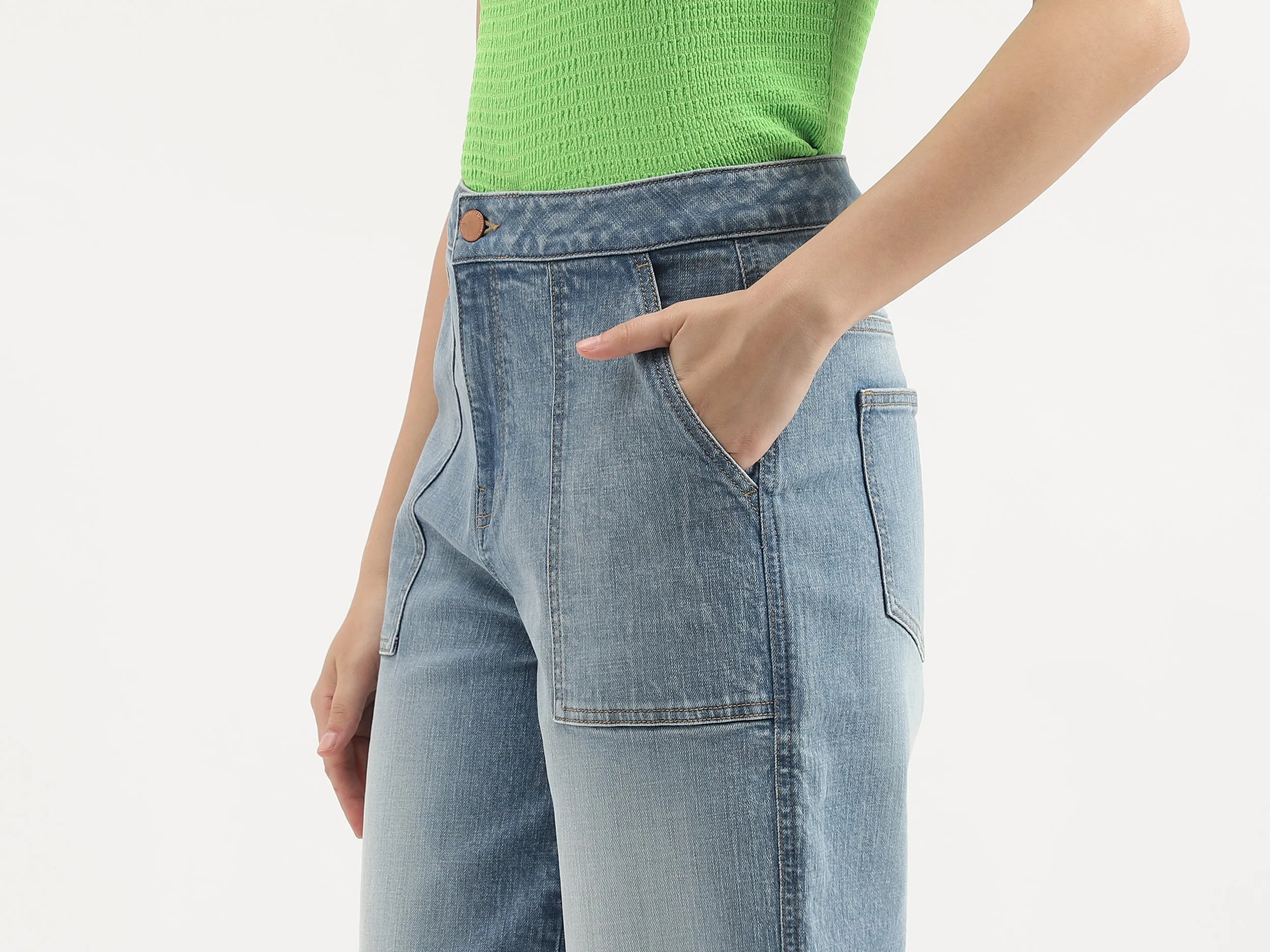 Solid Regular Fit Jeans