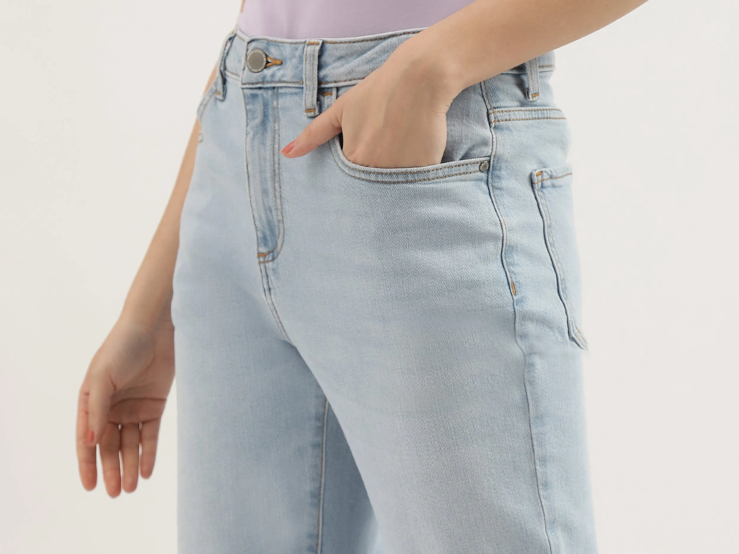 Solid Straight Fit Jeans