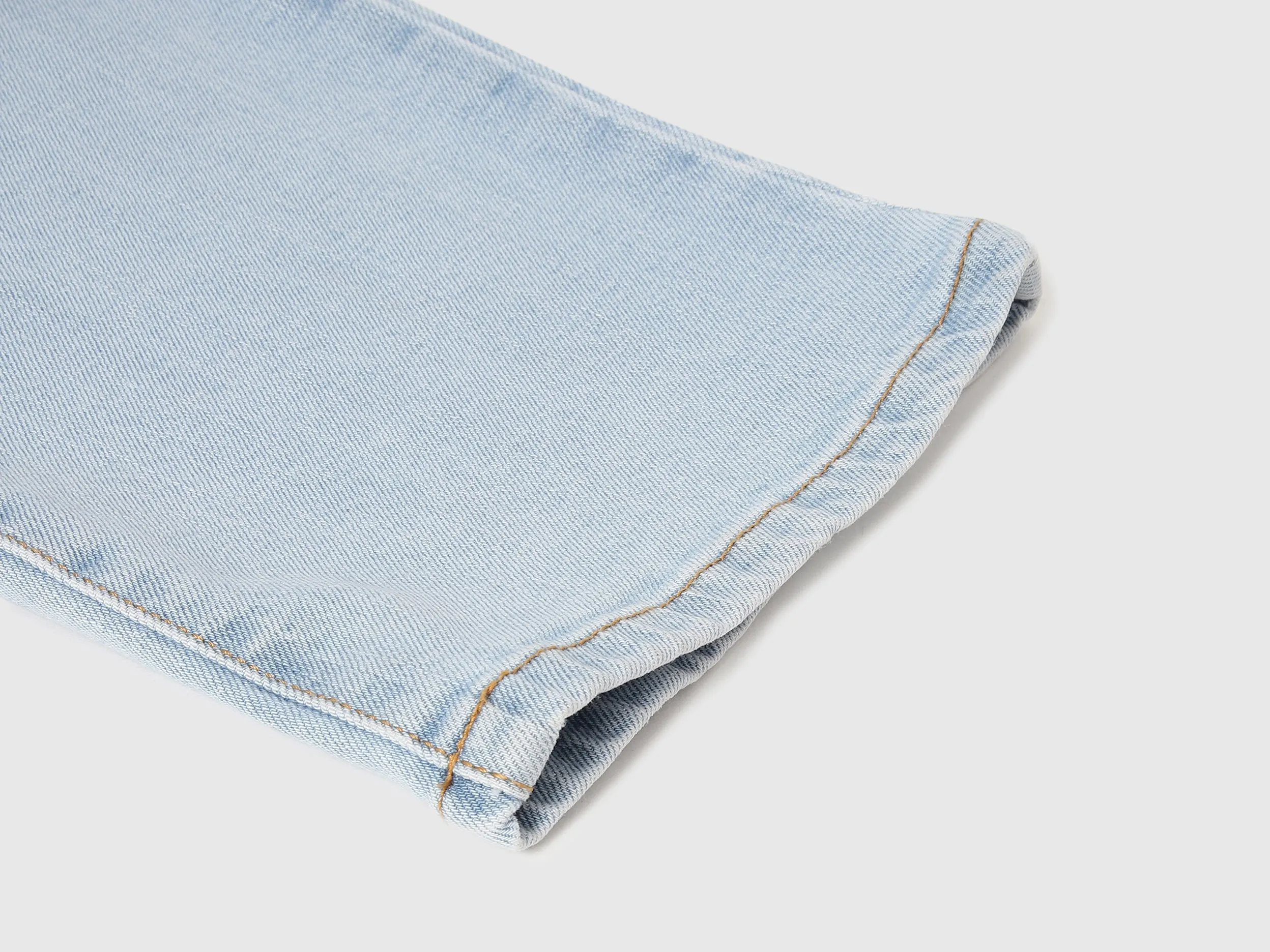 Solid Straight Fit Jeans