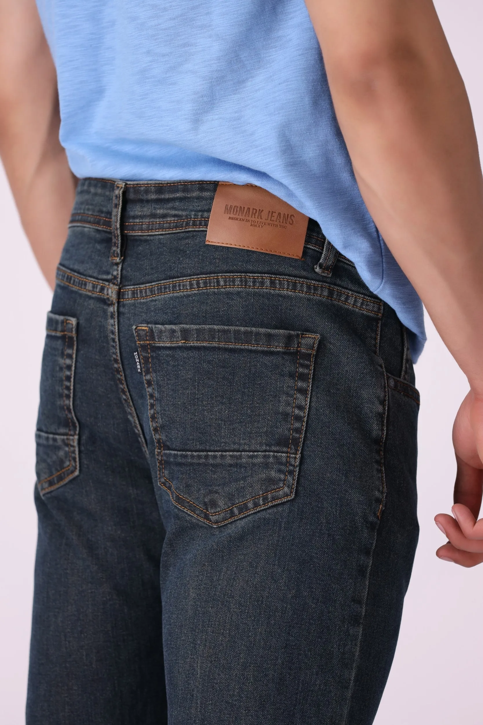 Stone Wash Stright Fit Jeans