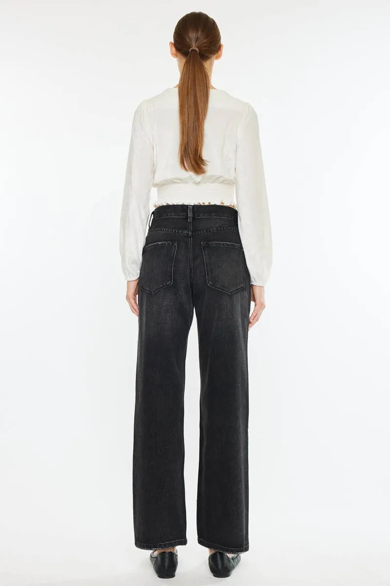 Straight Distressed Jeans by Kan Can