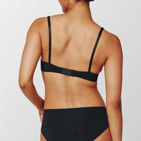 ThirdLove 24/7 Classic Smooth Black T-Shirt Bra with Pleated Straps