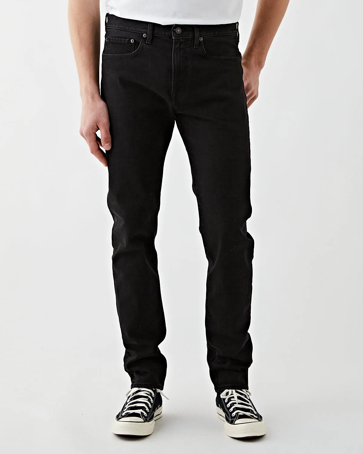 TM005 Tapered Fit Black 2 Weeks