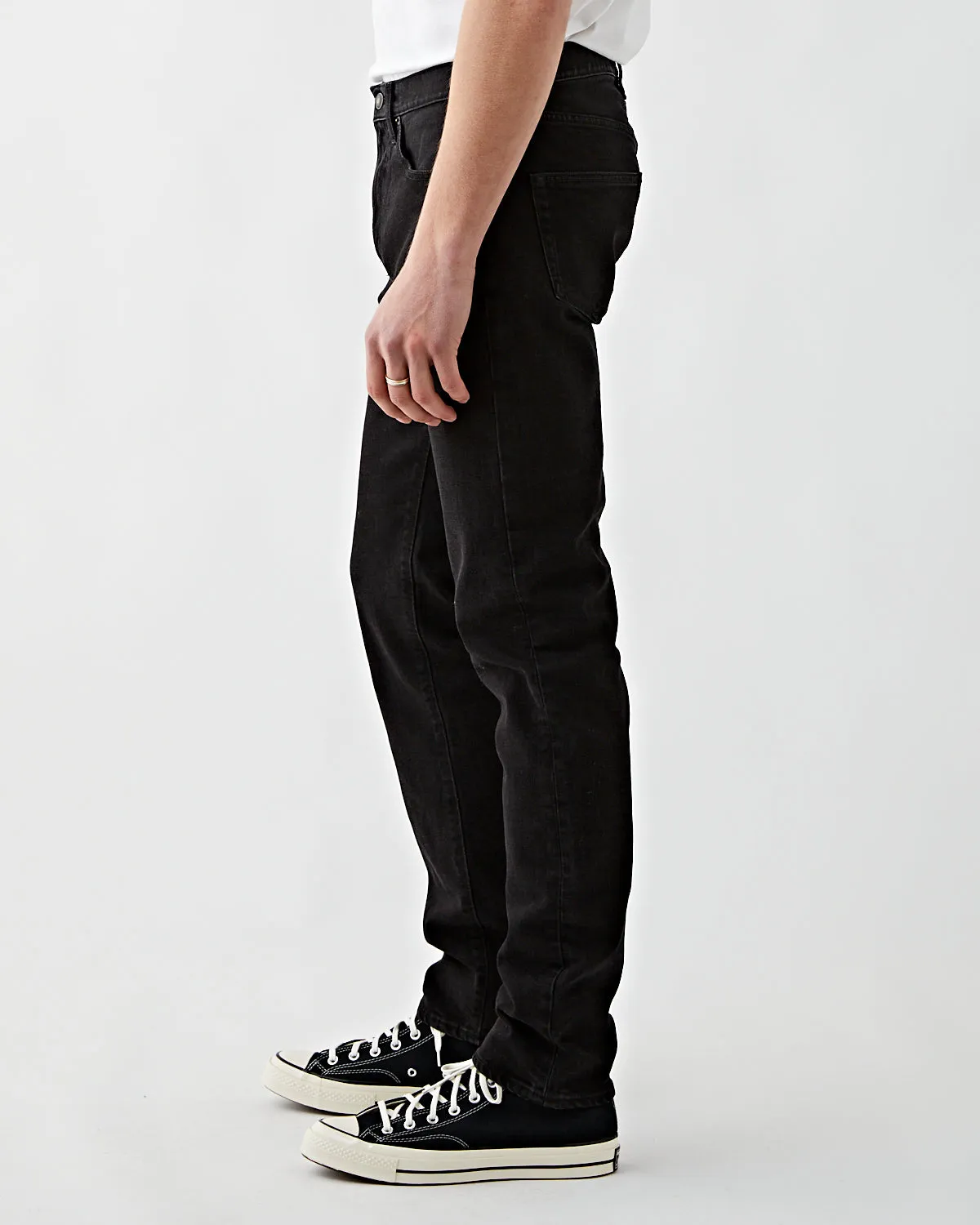 TM005 Tapered Fit Black 2 Weeks