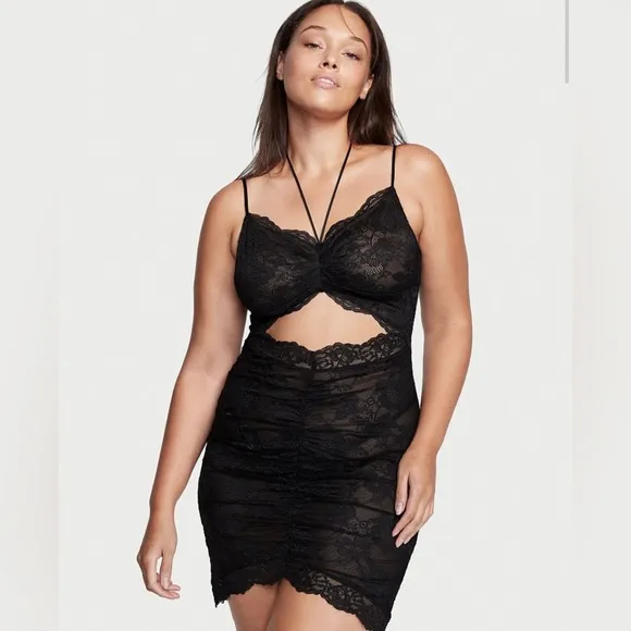 VICTORIA'S SECRETRuched Lace Slip NWT