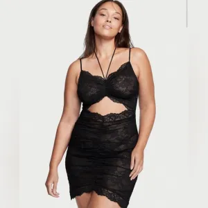 VICTORIA'S SECRETRuched Lace Slip NWT