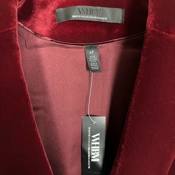 White House Black Market Red Countess Velvet Relaxed Blazigan Size 4 Petite NEW