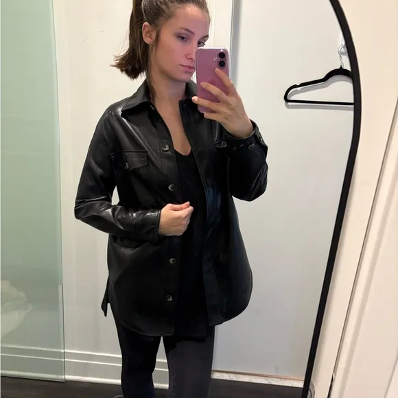 WILFRED ARITZIA The Ganna Black Vegan Leather Shirt Jacket Oversized Boxy XS