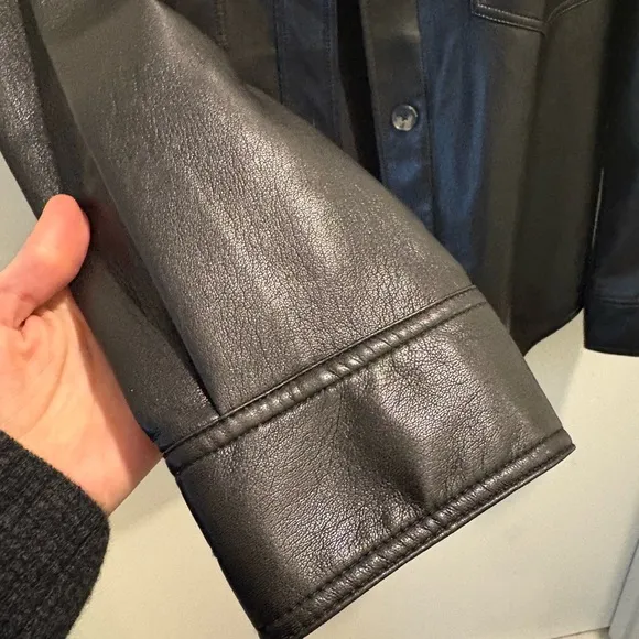 WILFRED ARITZIA The Ganna Black Vegan Leather Shirt Jacket Oversized Boxy XS